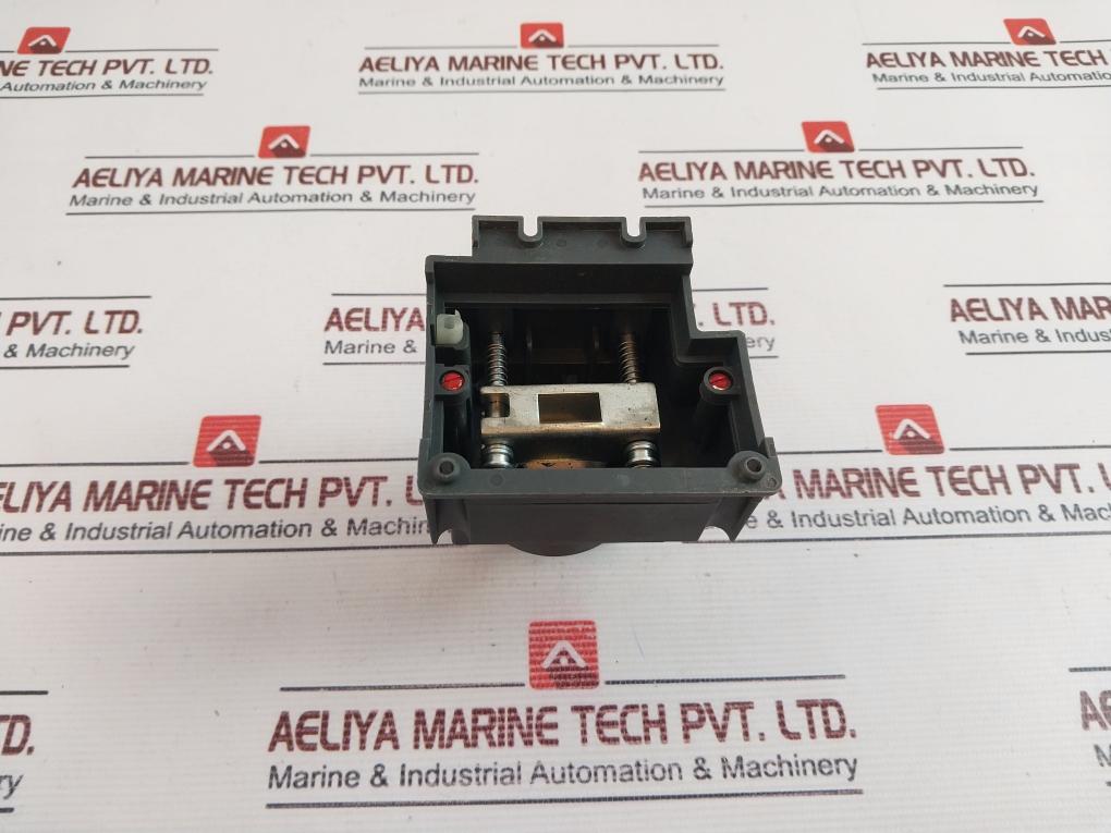 L&T Cm97895 Rotary Operating Mechanism