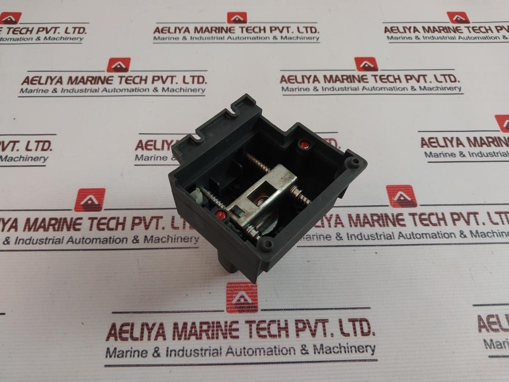 L&T Cm97895 Rotary Operating Mechanism