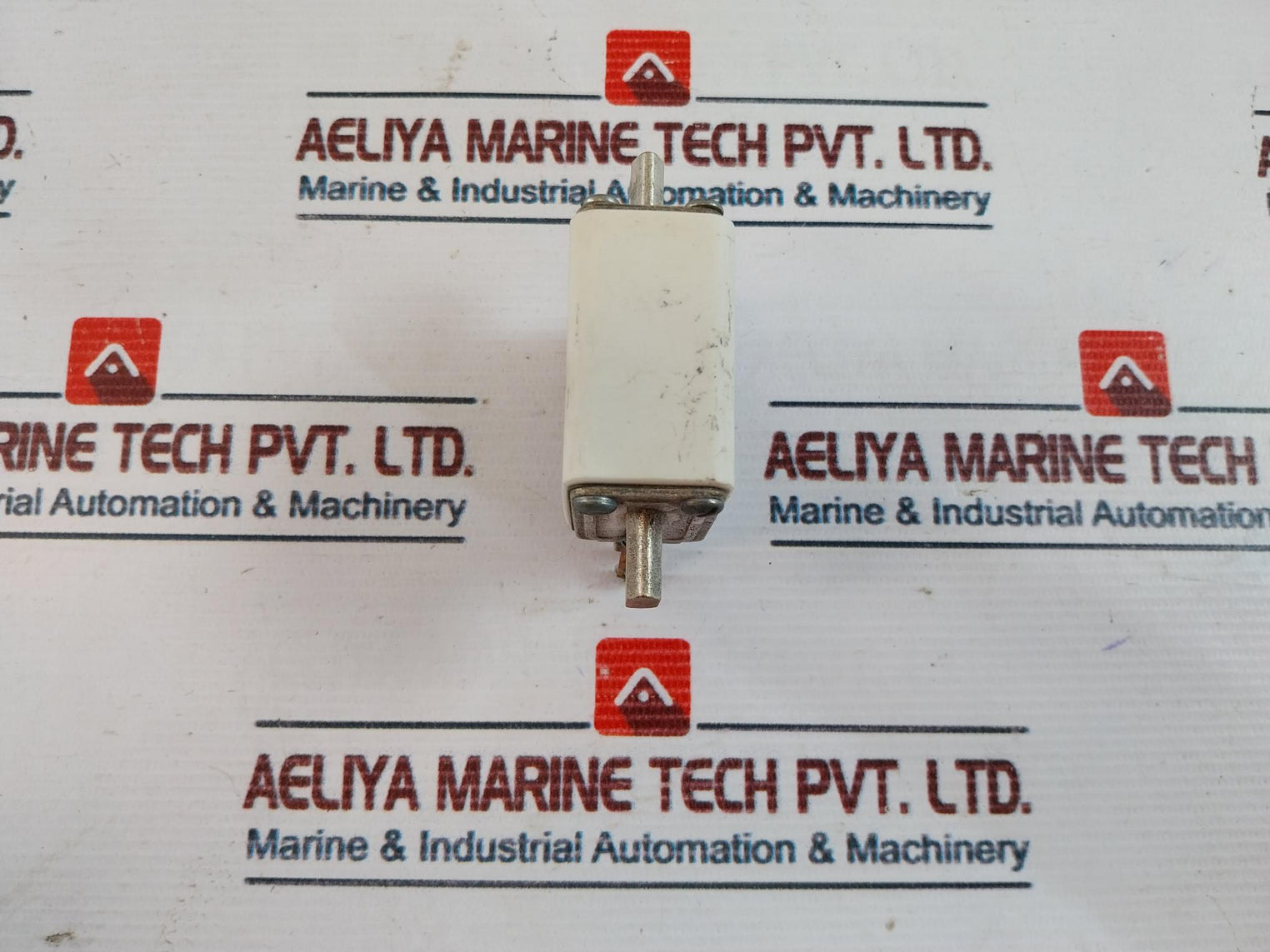 L&T HN SIZE 00 Fuse 100A