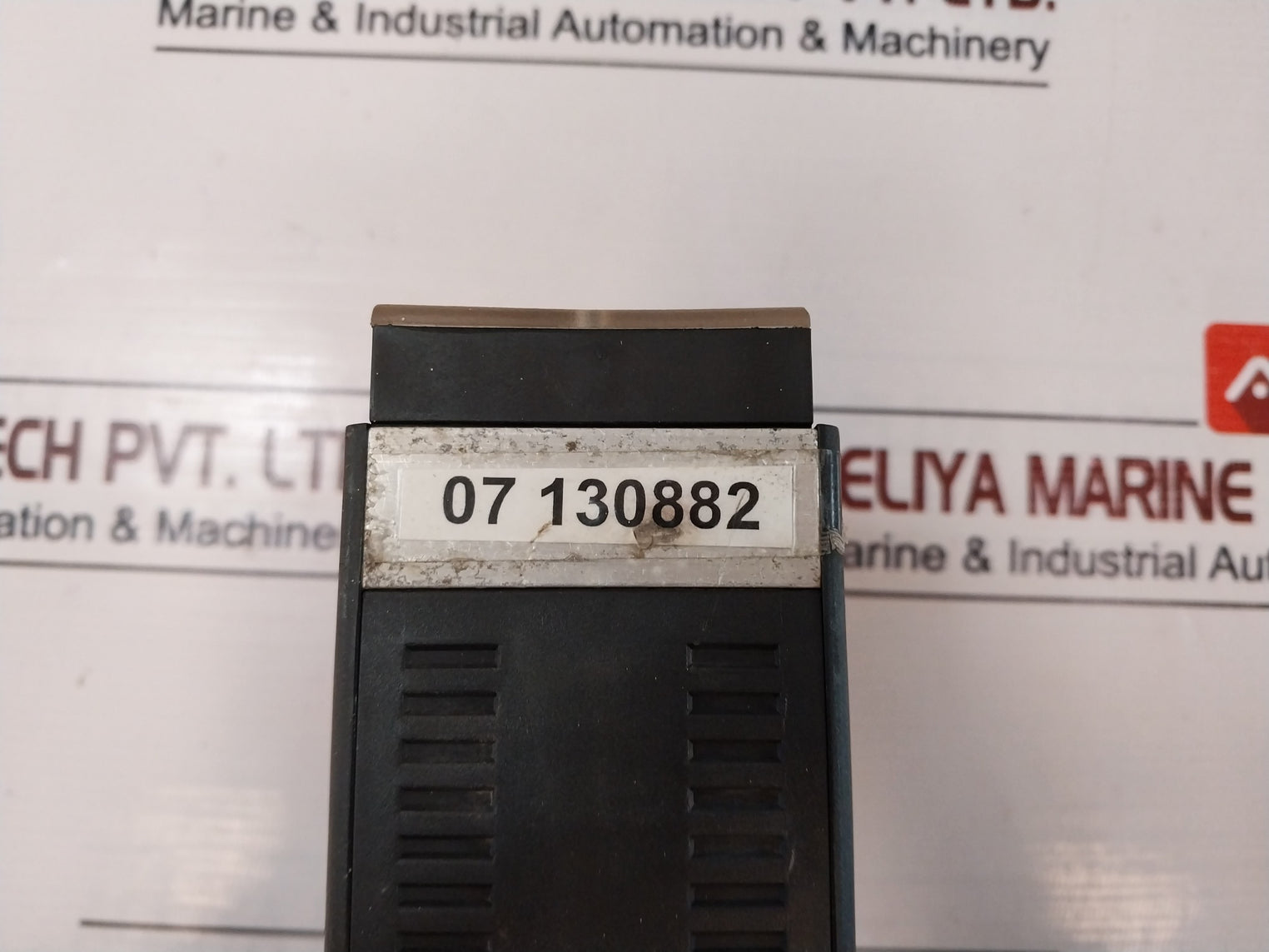 L&T Mv12 Over/Under Voltage Relay 95-240V Ac/Dc
