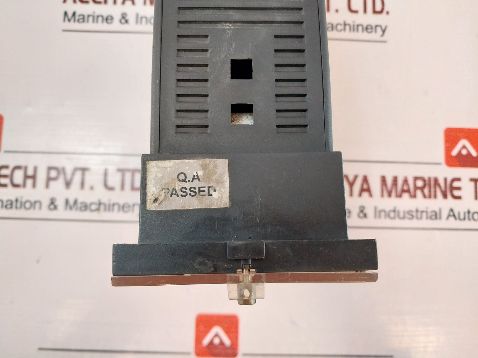 L&T Mv12 Over/Under Voltage Relay 95-240V Ac/Dc