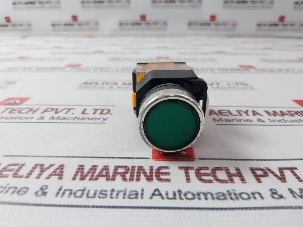 La38/203/209 B Button Switch La38 Series 440v