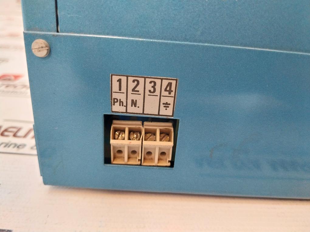 Laboratoire Franeais D’electronique Hx 1520-230 + Capot