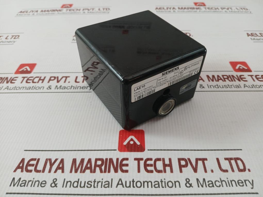 Lae10 Safeguard Controller Siemens 220-240V 50-60Hz