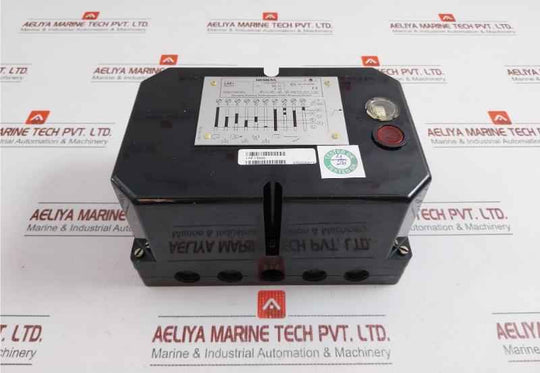 Lae1/8865 Oil Burner Control Module Siemens 220-240V 60Hz