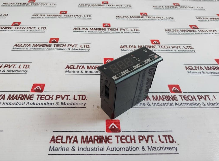 LAE Electronic AT2-5BS4E-G Refrigeration Controller SN4 B20P1