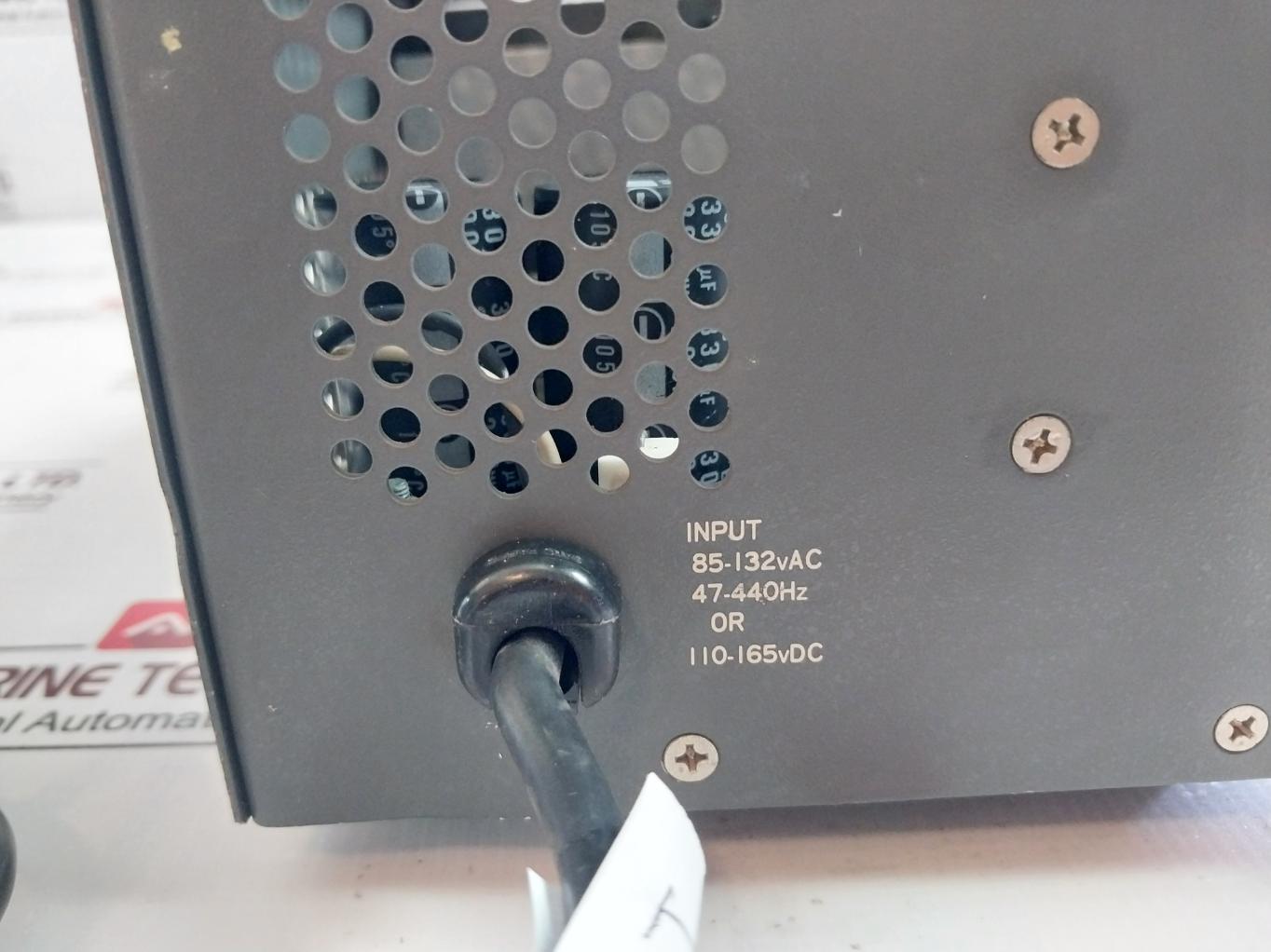 Lambda La-300 Dc Regulated Power Supply 85-132 Vac 47-440 Hz 110-165 Vdc