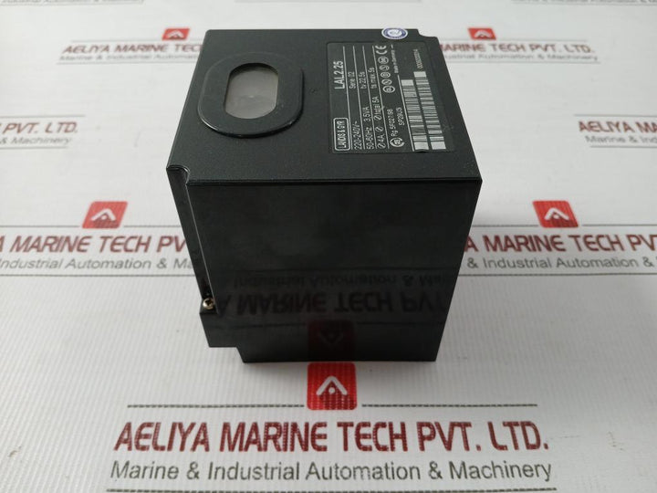 Landis & Gyr 50-60Hz 220-240V Burner Controller Lal2.25