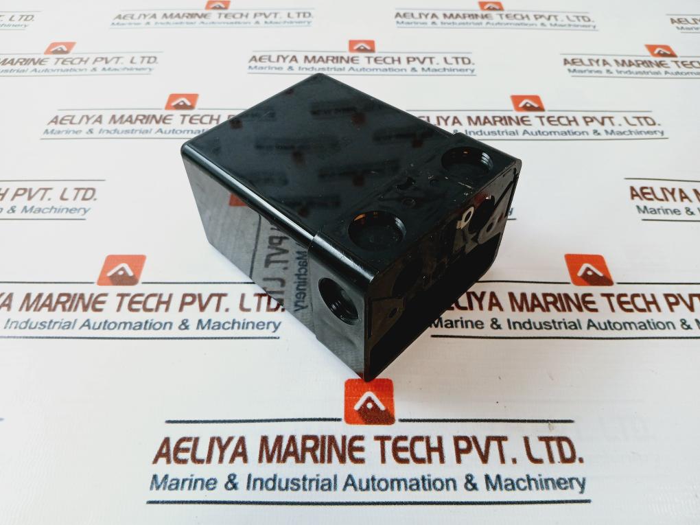 Landis & Gyr La E10 Burner Controller 220-240V~