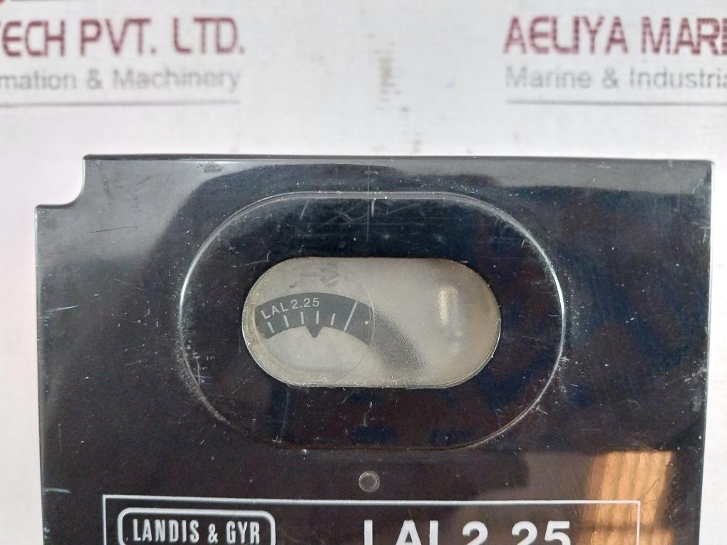 Landis & Gyr Lal2.25 Serie 02 Burner Sequence Controller 220–240V 50–60Hz