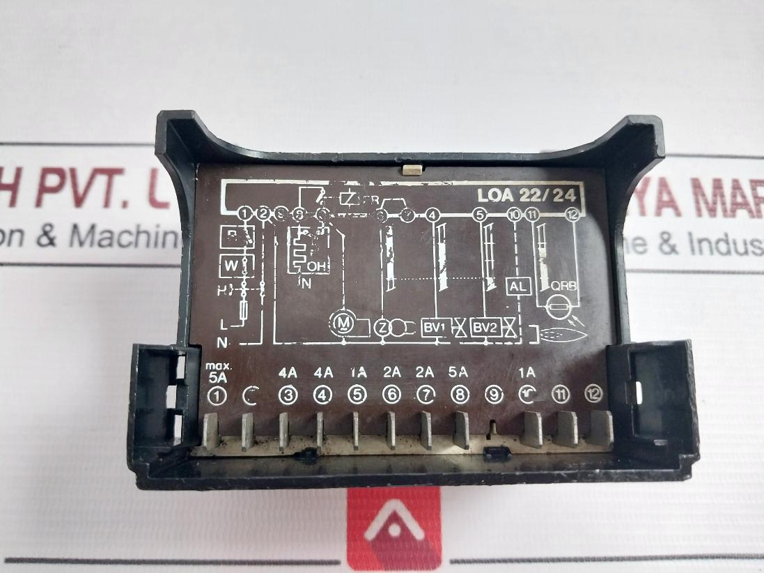 Landis & Gyr Loa24.171B27 Oil Burner Control 220-240V