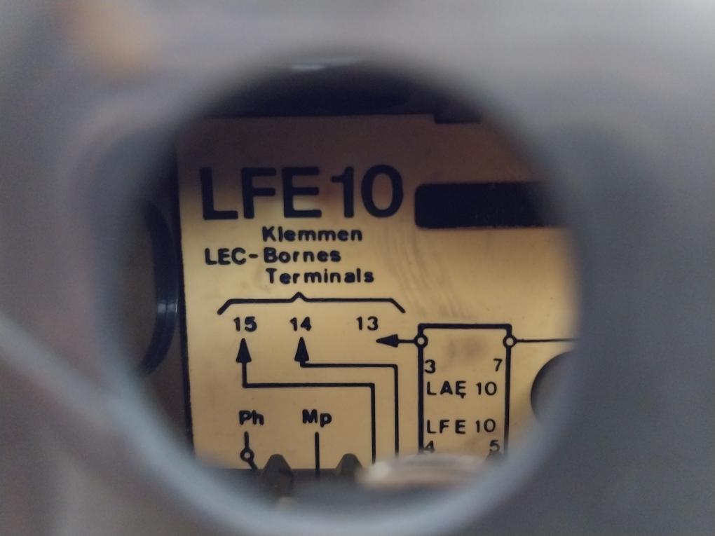 Landis & Gyr Lae 10 Burner Controller 50-60Hz 110V