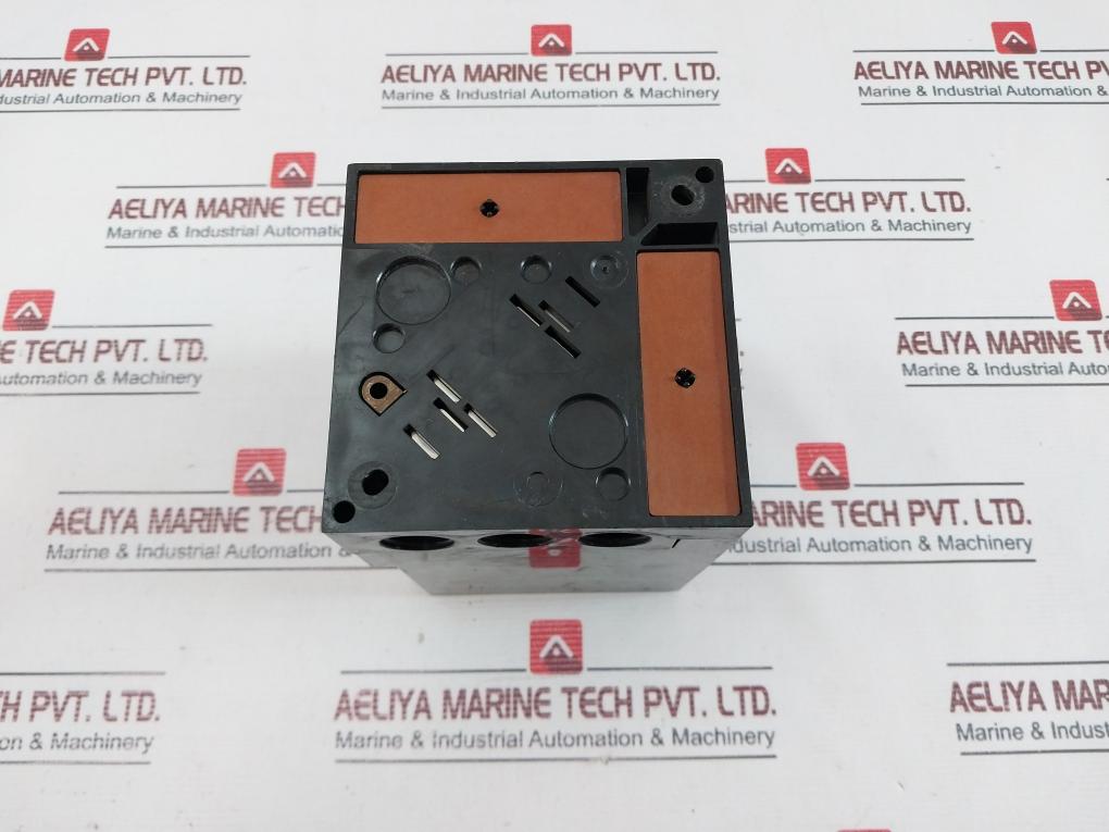 Landis & Gyr Lal2.25 Burner Controller 4A 220-240V~ 50/60Hz