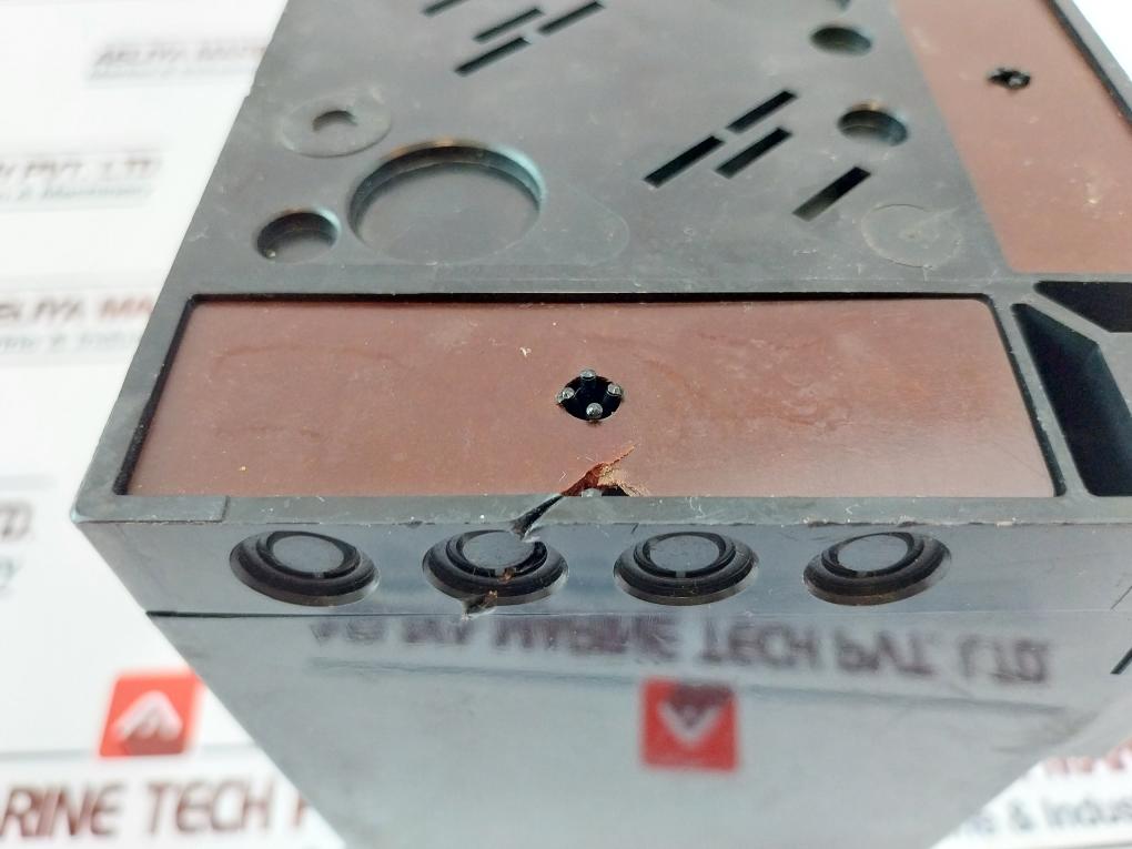 Landis & Gyr Lfl1.635 Gas Burner Controller 100-110V 50-60Hz