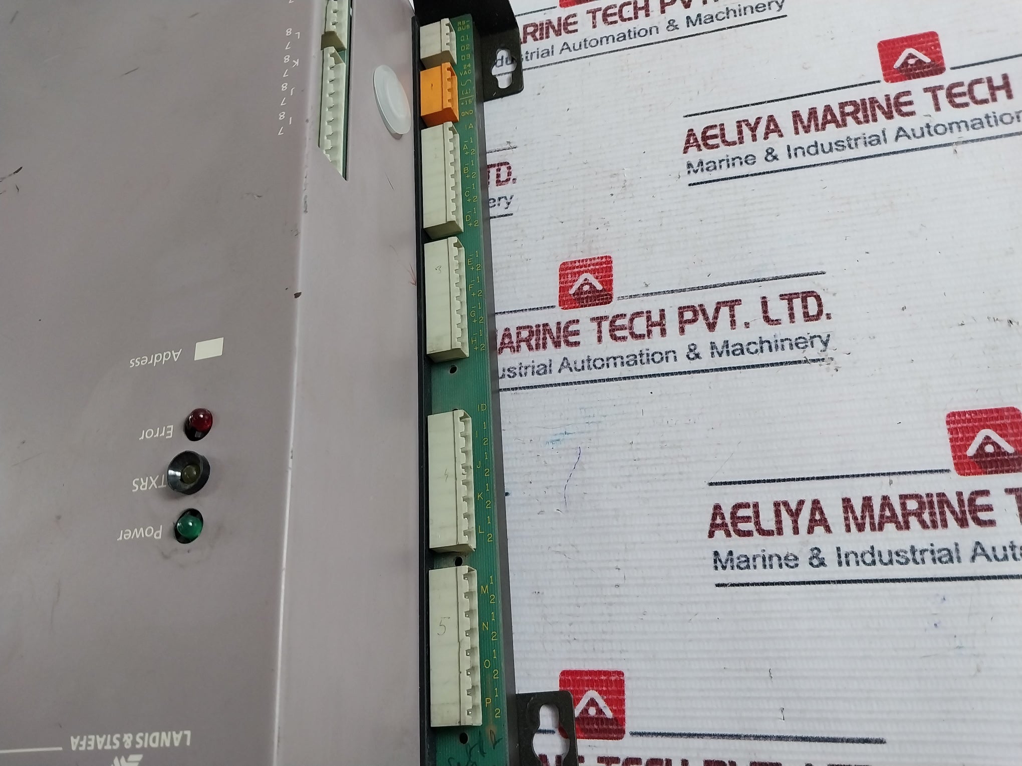 Landis & Staefa Nruf/A Compact Controller 24Vac 50/60Hz