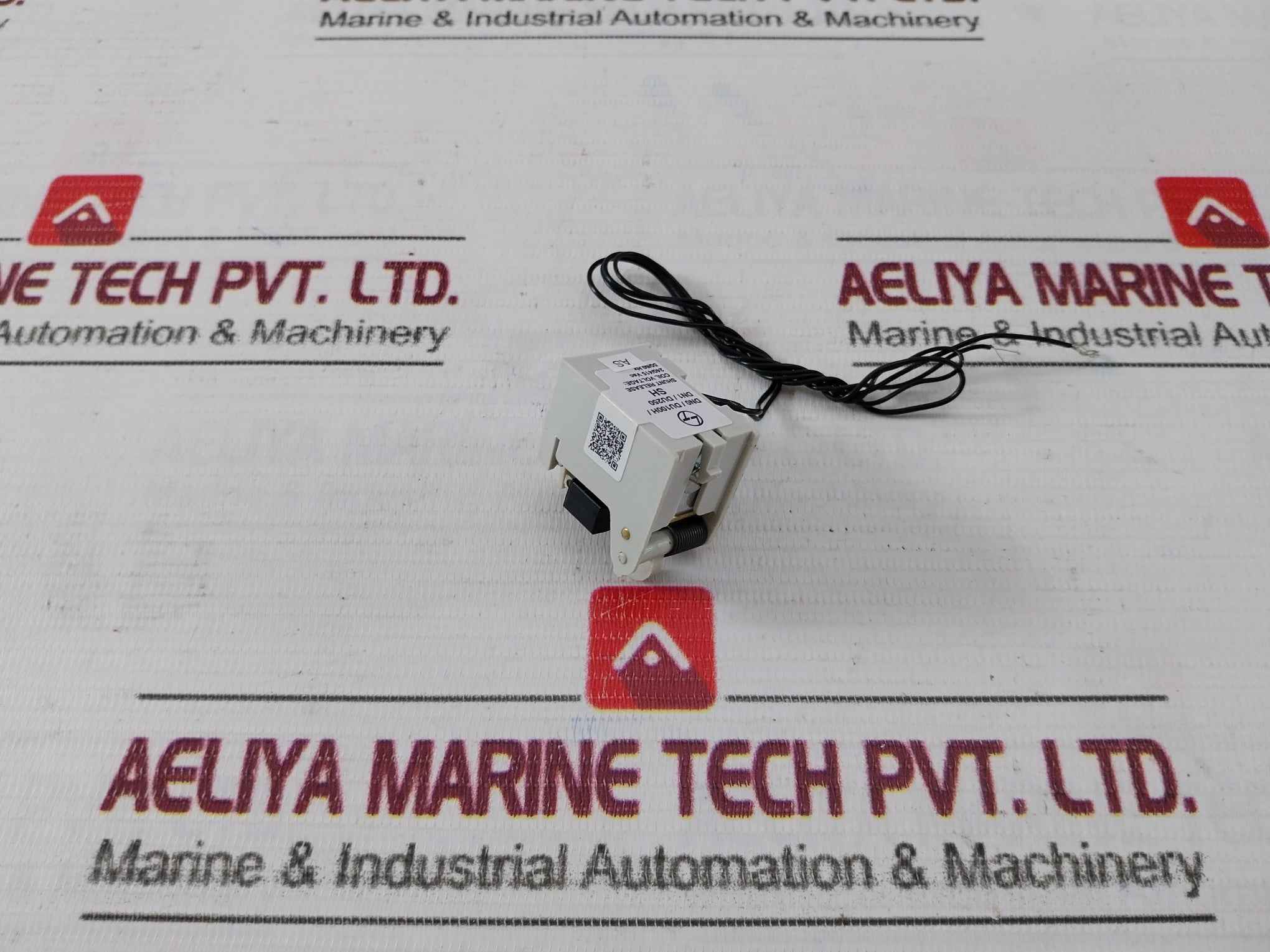 Larsen & Toubro Cm97883 Shunt Release Coil 240/415 Vac 50/60Hz