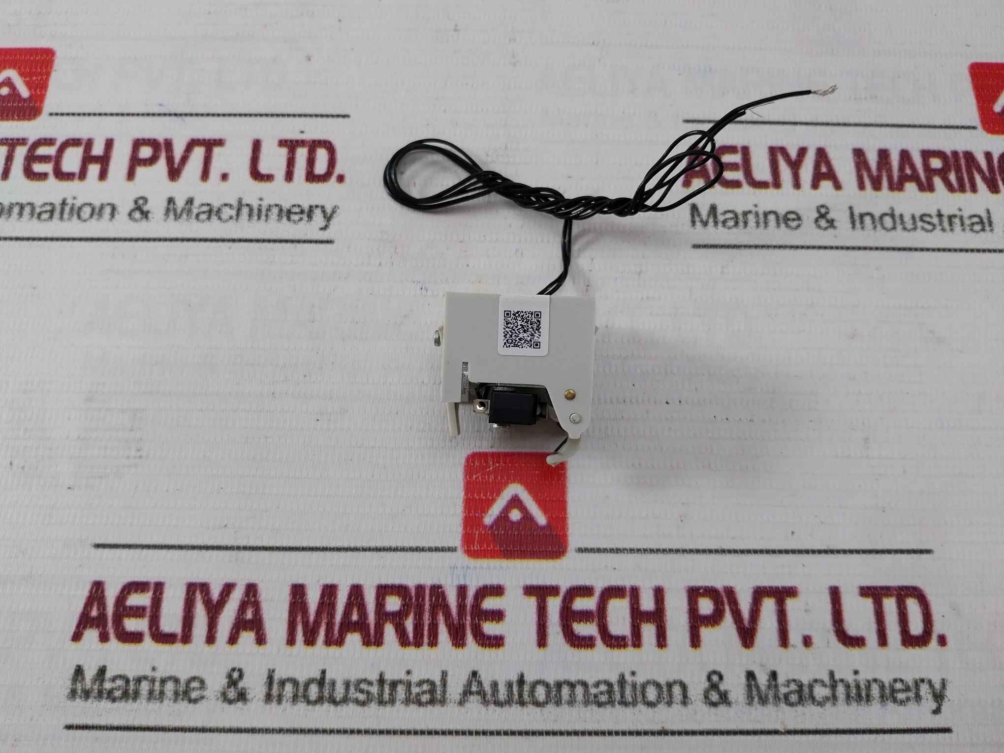 Larsen & Toubro Cm97883 Shunt Release Coil 240/415 Vac 50/60Hz