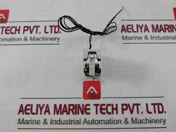 Larsen & Toubro Cm97883 Shunt Release Coil 240/415 Vac 50/60Hz