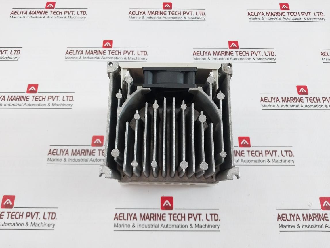 Larsen & Toubro Cx2000 Ac Drive 6025Svm-n2 Dc 24V Ci00Io V2.0