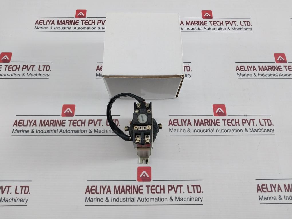 Larsen & Toubro Gt200 Thermal Timer 360V, 500V 2A