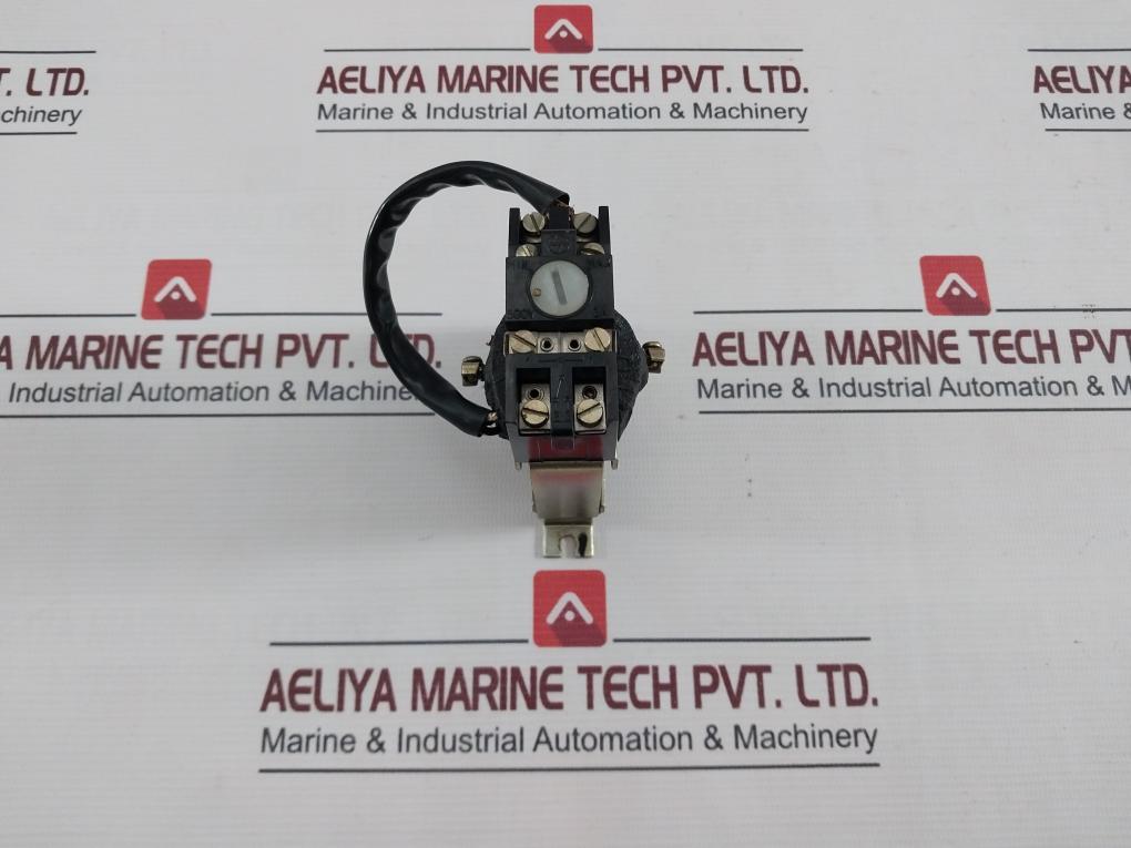 Larsen & Toubro Gt200 Thermal Timer 360V, 500V 2A