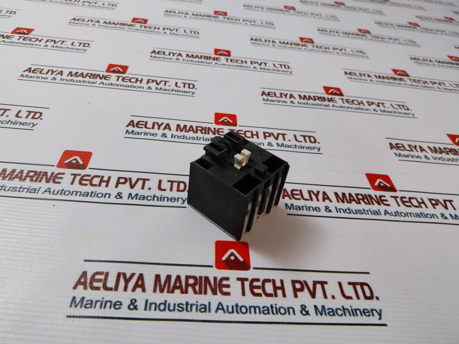 Larsen & Toubro Iec/En 60947-5-1 Auxiliary Contact 10A 690V