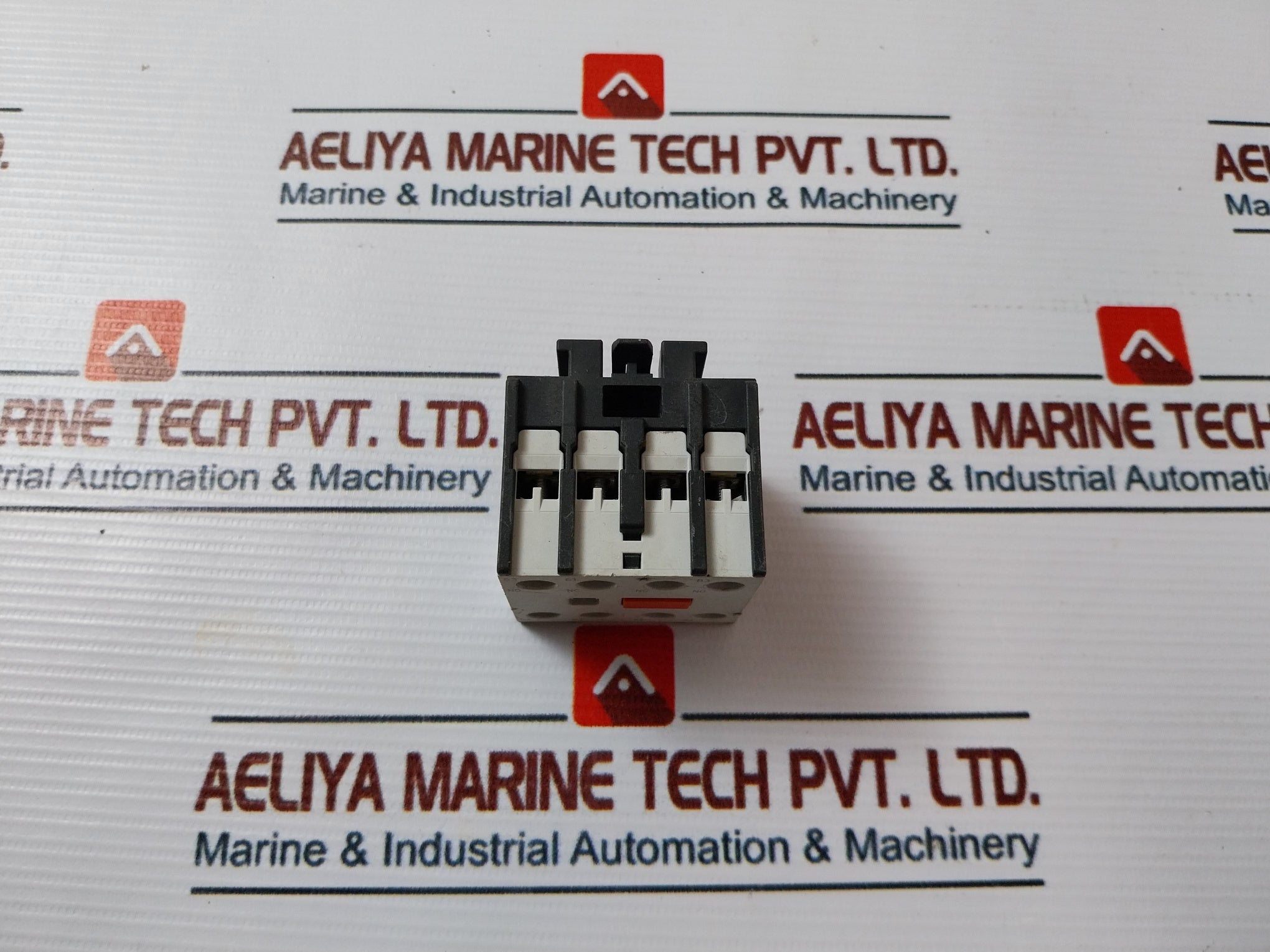 Larsen & Toubro Iec/En 60947-5-1 Auxiliary Contact 10A 690V