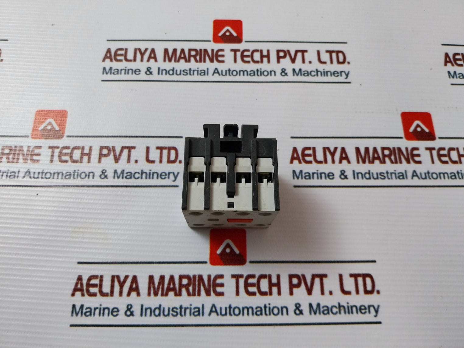 Larsen & Toubro Iec/En 60947-5-1 Auxiliary Contact 10A 690V