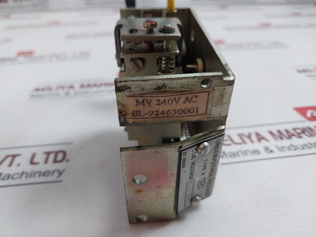 Larsen & Toubro Sl-92265 Undervoltage Release 240V Ac 50Hz