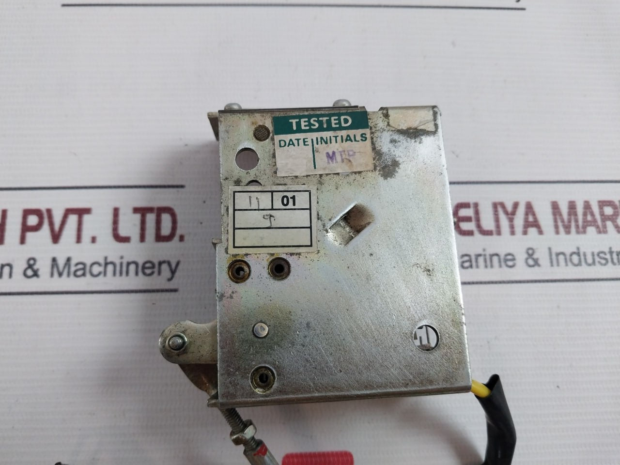 Larsen & Toubro Sl-92265 Undervoltage Release 240V Ac 50Hz