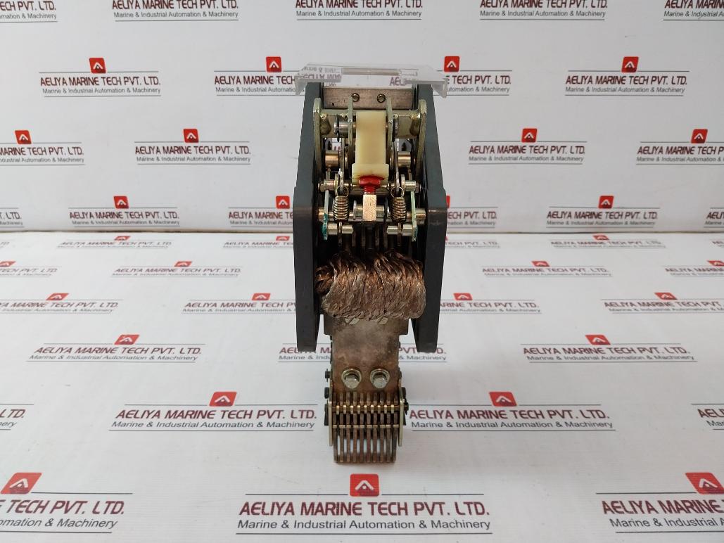 Larsen & Toubro Sl50060 Air Circuit Breaker 1600 Amp 4 Pole 3Wb1473 (Part Only)