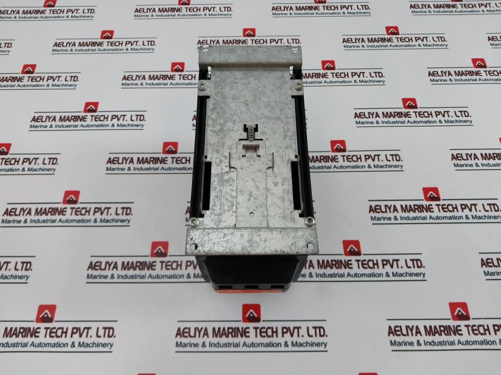 Larsen & Turbo Csx-015-v4-c1 Soft Starter 3 Phase, 200-440 Vac 50/60Hz