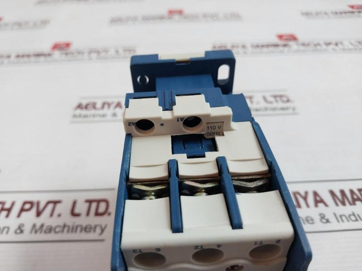Larsen & Toubro Mnx 40 Switchgear 3 Pole Power Contactor 110V 50Hz 11.5 Lb-in