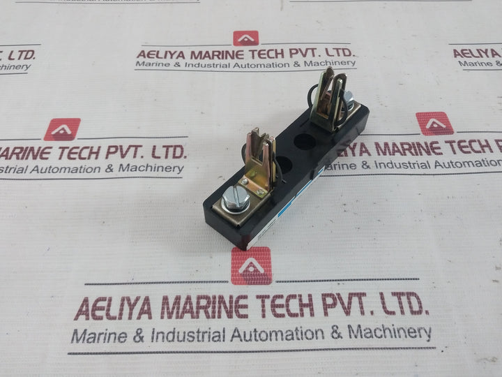 Larsen & Toubro Sk90405 Oooo Fuse Base Hb 160 A Din