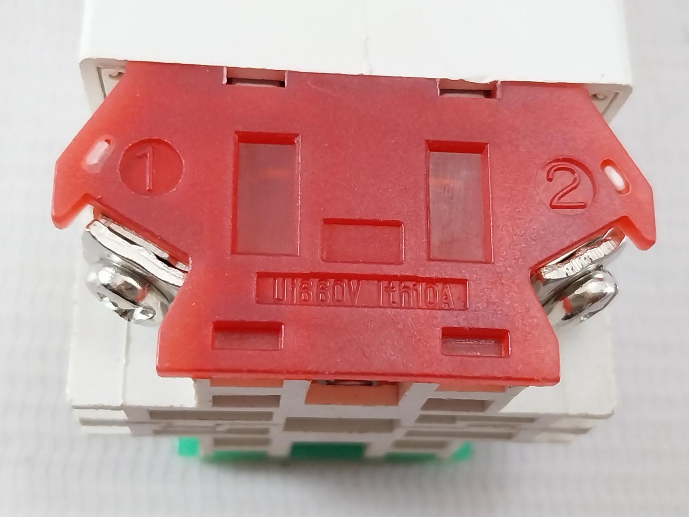 Lay7 (Pbc Y090 Lay37) Push Button Switch 660V 10A
