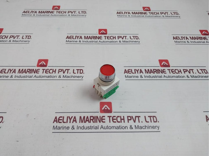 Lay7 (Pbc Y090 Lay37) Push Button Switch 660V 10A Ac-15