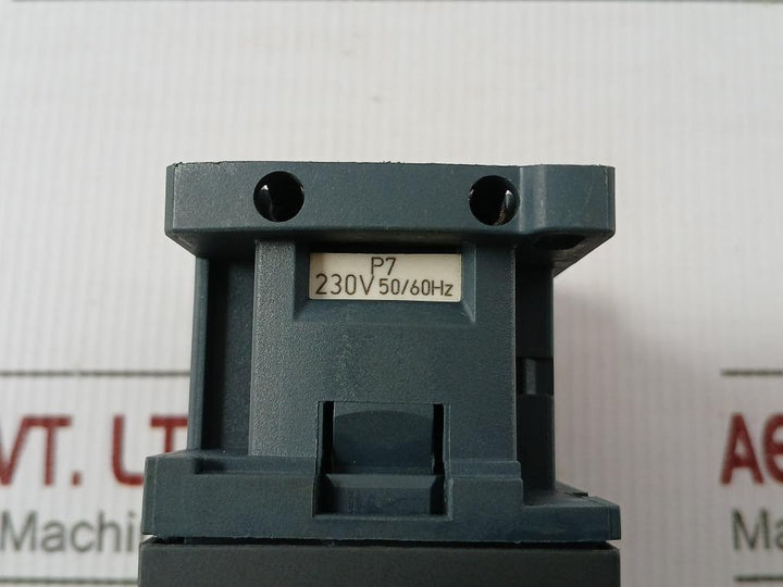 Lc1D09 Telemecanique 690V/25A Contactor
