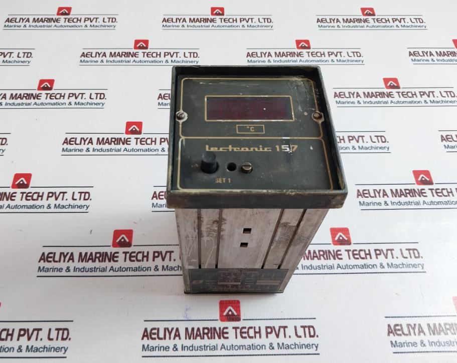 Lectrotek 157 Digital Indicator 0-200°C