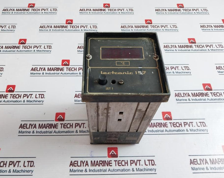 Lectrotek 157 Digital Indicator 0-200°C