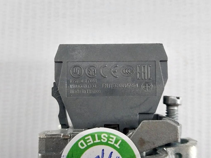 Led-Panel-Mount-Indicator-Red-230V-14Ma-Schneider-Electric-Zbv-m4-208748-8