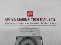 037 53 Analogue Time Switch 230V,50/60Hz Legrand
