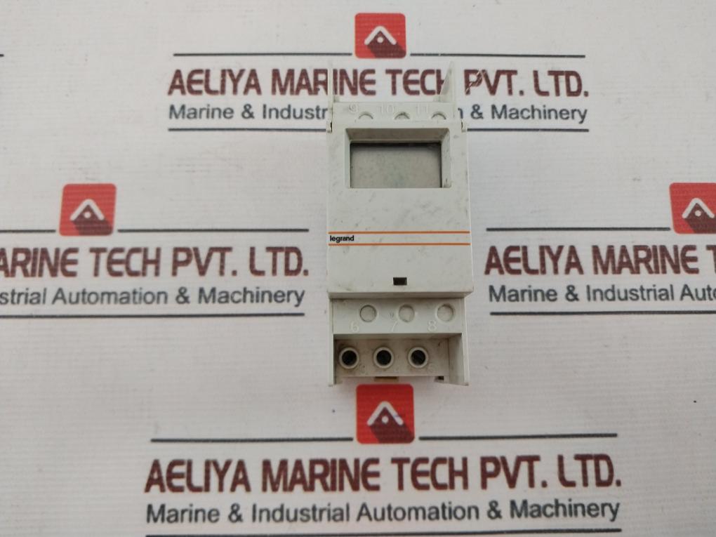 Legrand 037 87 Timer 220-240Vac