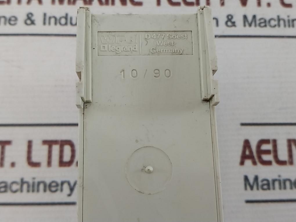 Legrand 037 87 Timer 220-240Vac