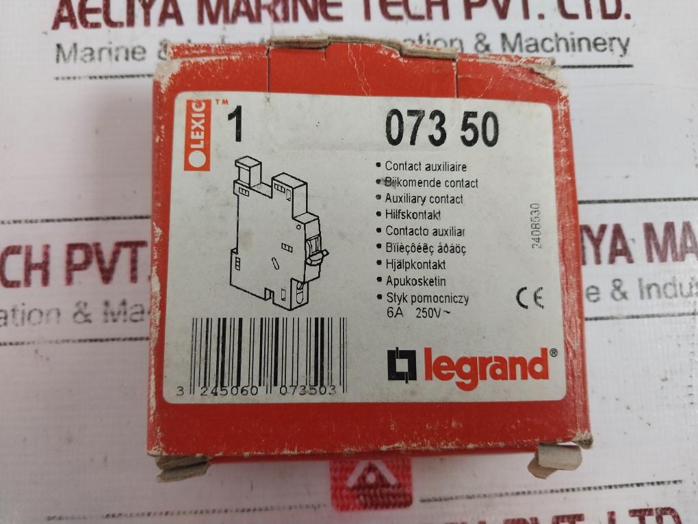 Legrand 073 50 Auxiliary Change Over Switch 6a 250vac, 2408530