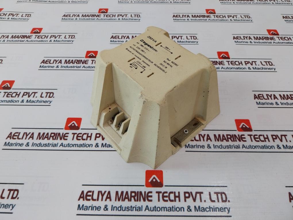 Legrand 42282 Reversible Autotransformer