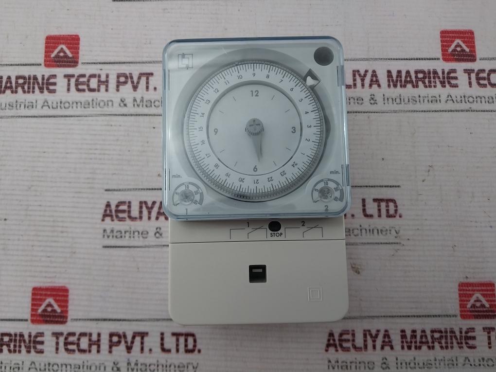 Legrand 499 26 Analog Time Switch 230V 50Hz