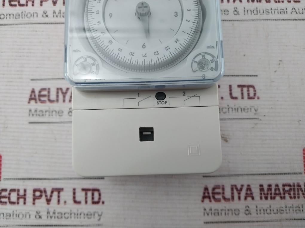 Legrand 499 26 Analog Time Switch 230V 50Hz