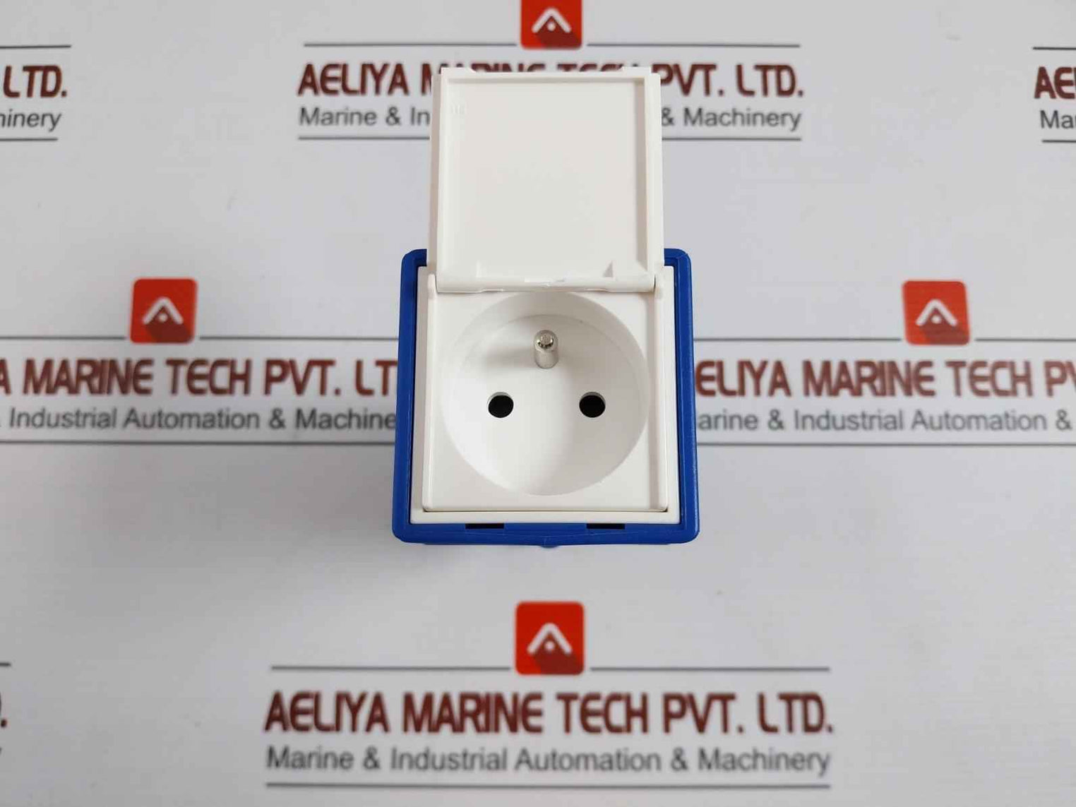 Legrand 521 03 Power Connector Adapter Plug 16A,230V