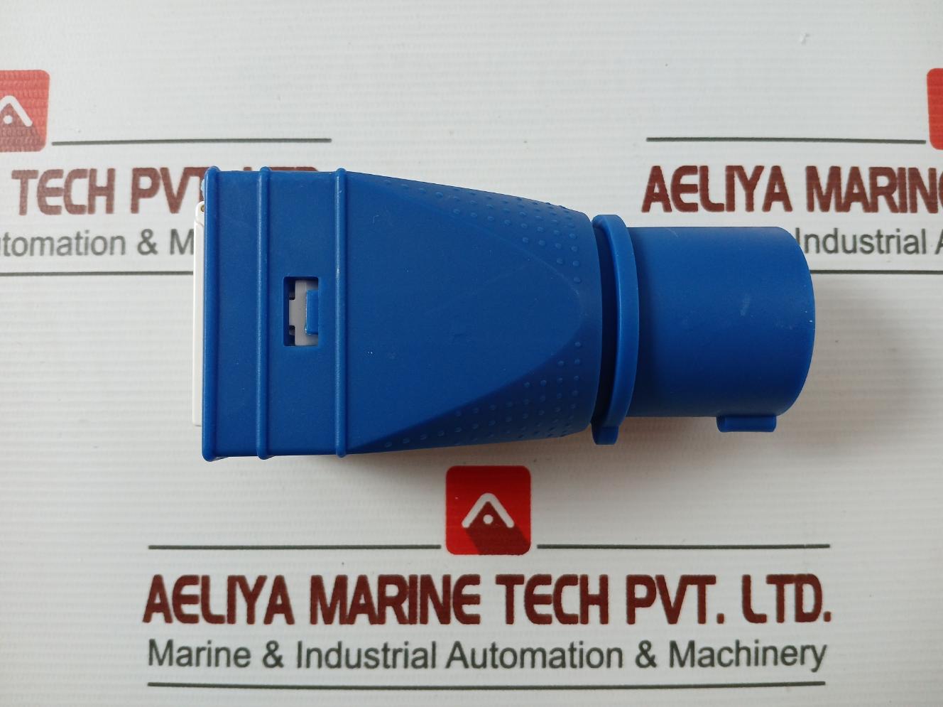 Legrand 521 03 Power Connector Adapter Plug Ip40