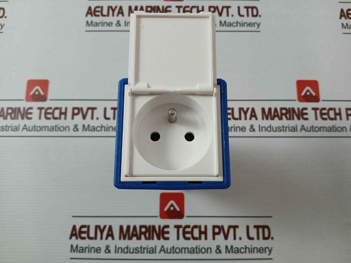 Legrand 521 03 Power Connector Adapter Plug Ip40